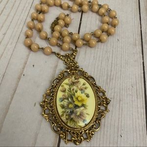 Florenza Vintage Floral Pendant Beaded Necklace